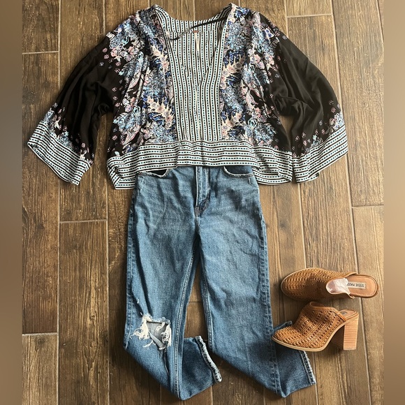 Free people butterfly sleeve blouse - Picture 1 of 6